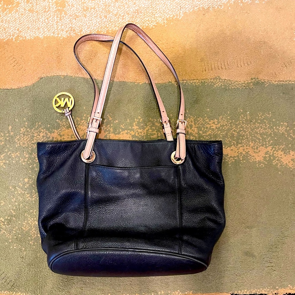 Michael Kors all leather purse